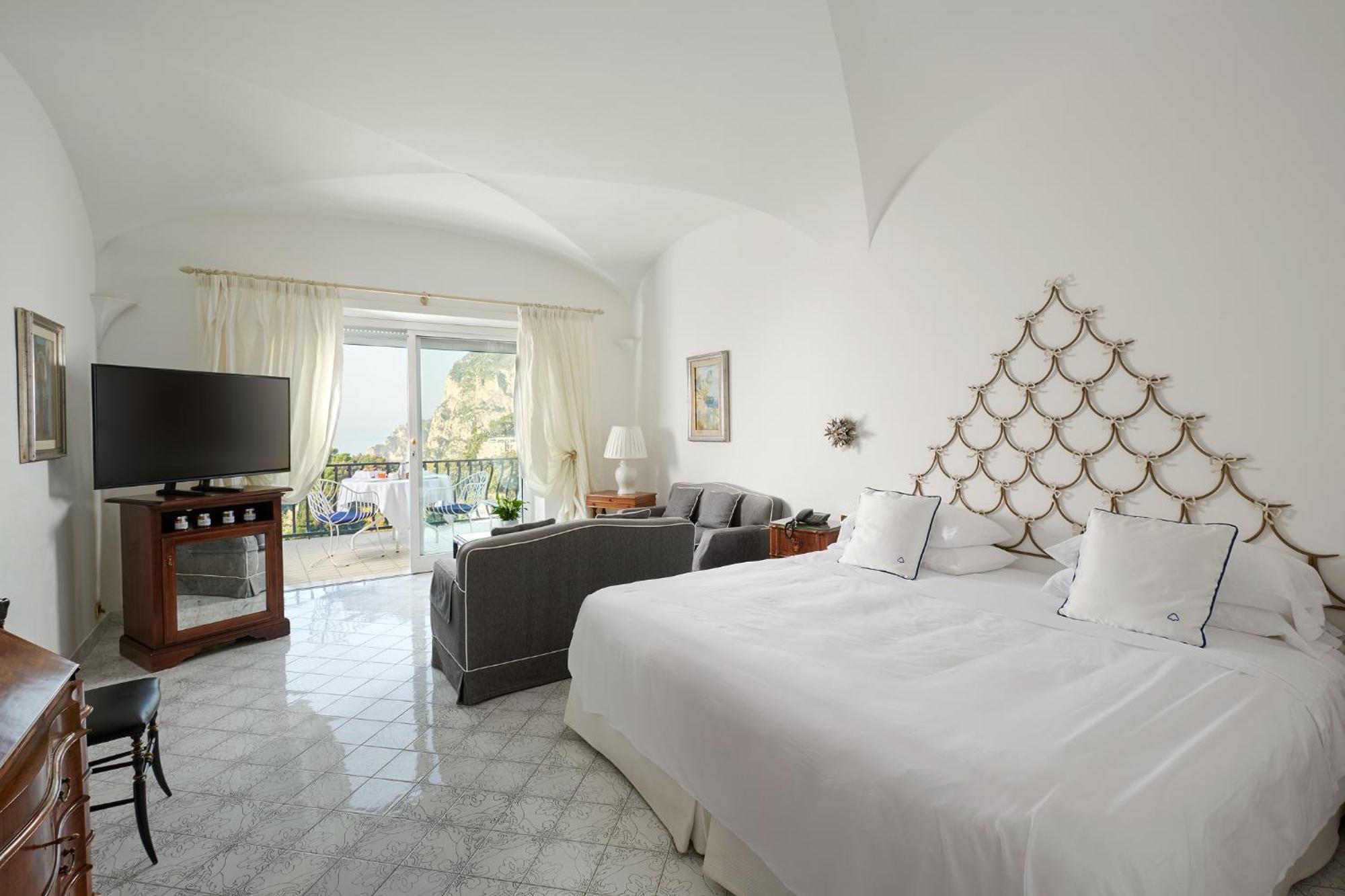 Deluxe Junior Suite