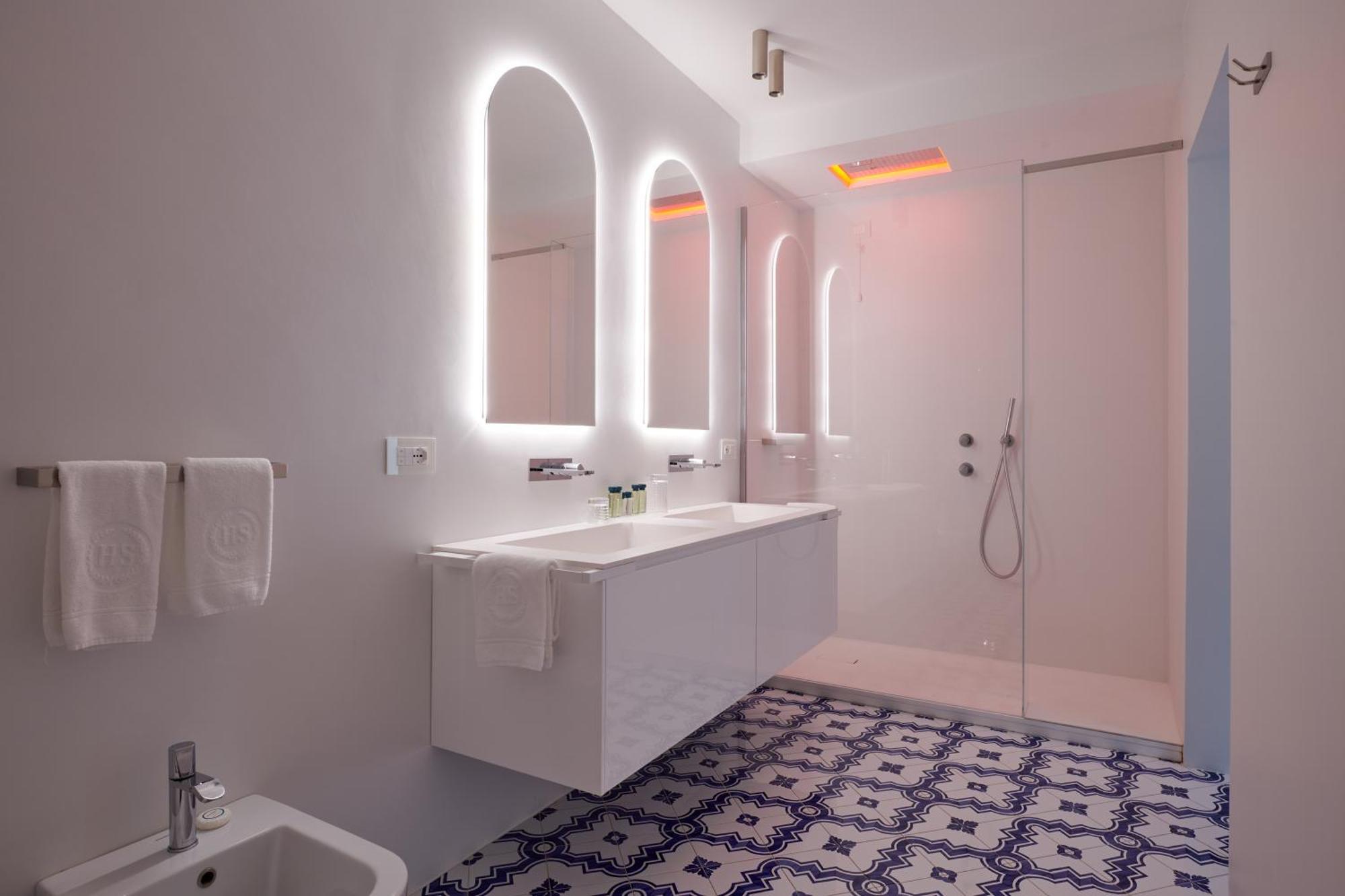 Prestige Junior Suite