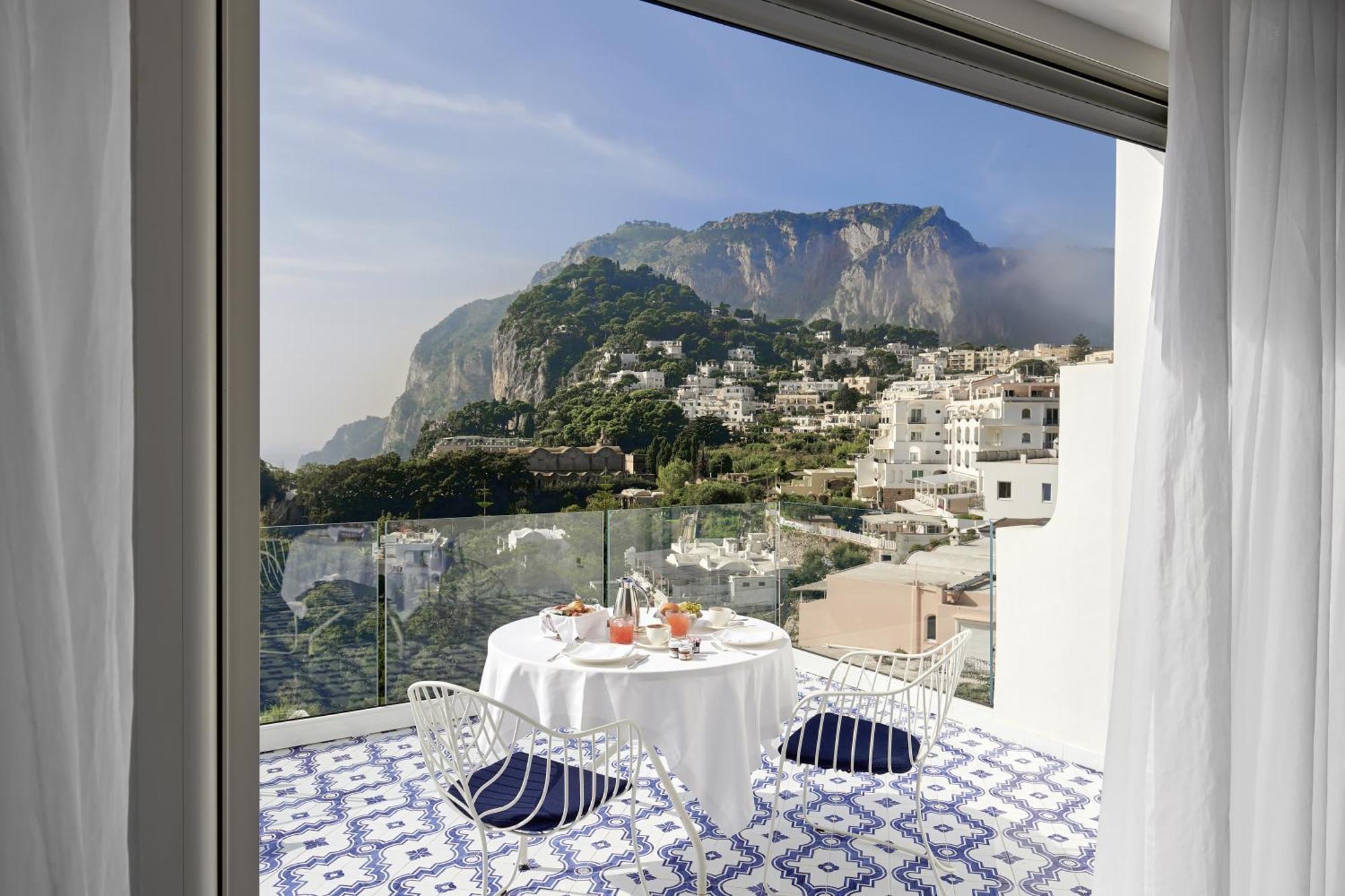 Prestige Junior Suite