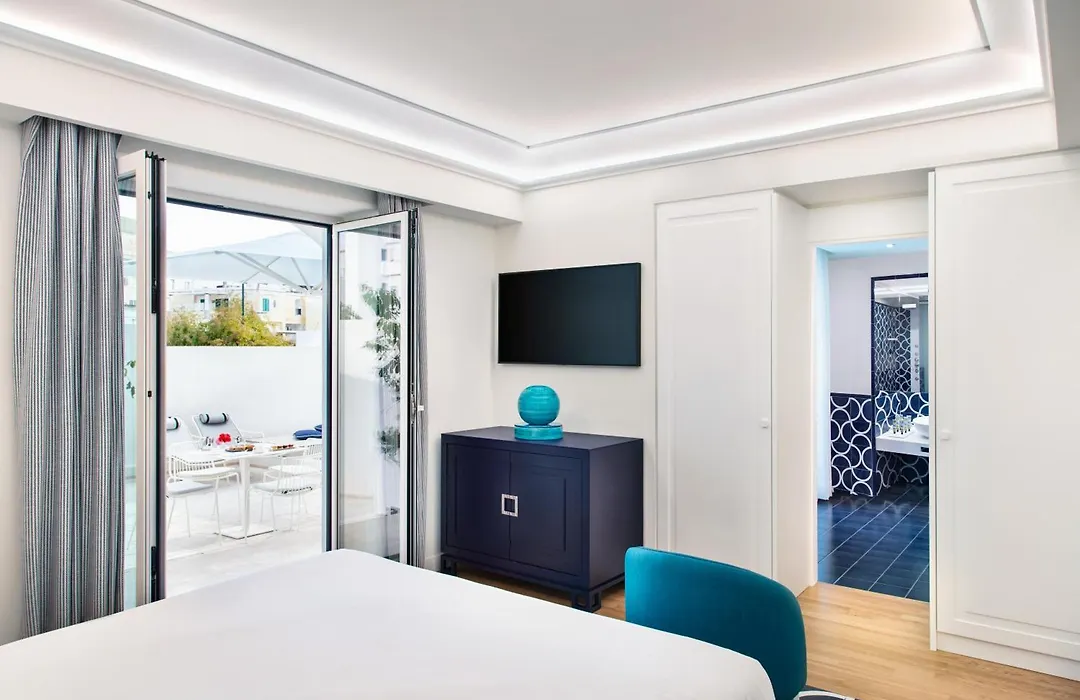 Pazziella Garden&Suites-1
